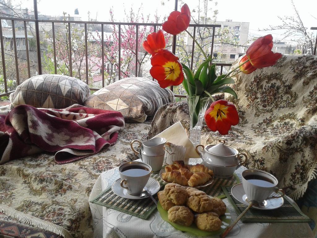 Guest House Edem Tbilisi Exteriör bild